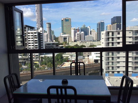 Morgan Suites - Hotel Gold Coast 9