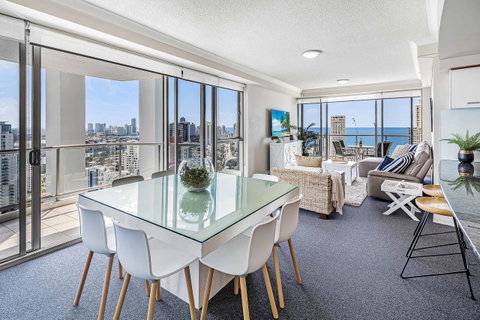 Holiday Holiday Chevron Renaissance Apartments - Hotel Gold Coast 11