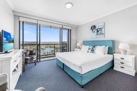 Holiday Holiday Chevron Renaissance Apartments - Hotel Gold Coast 12