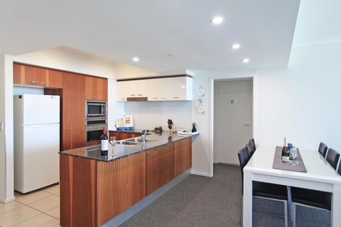 Holiday Holiday Chevron Renaissance Apartments - Hotel Gold Coast 19