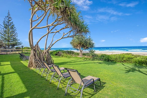 Surfers Aquarius On The Beach - Hotel Gold Coast 10