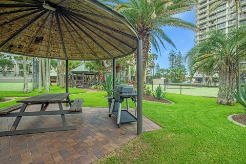 Surfers Aquarius On The Beach - Hotel Gold Coast 14