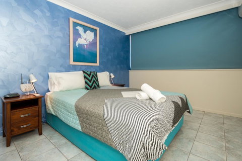 Breakers North Absolute Beachfront Apartments - Official - Hotel Gold Coast 40