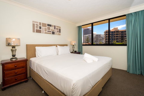 Breakers North Absolute Beachfront Apartments - Official - Hotel Gold Coast 19