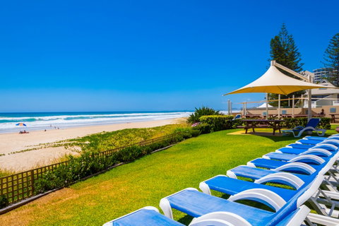 Breakers North Absolute Beachfront Apartments - Official - Hotel Gold Coast 2