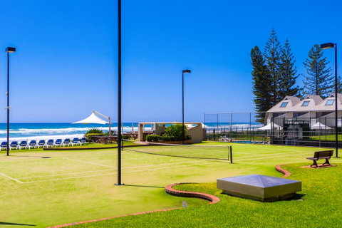 Breakers North Absolute Beachfront Apartments - Official - Hotel Gold Coast 3