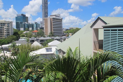 Spring Hill Mews Apartments - Hotel Gold Coast 30