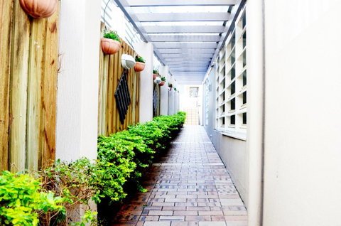 Spring Hill Mews Apartments - Hotel Gold Coast 3