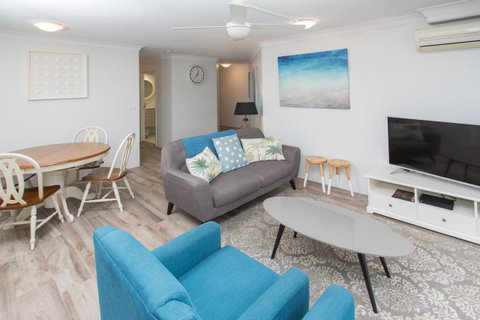 Miami Beachside Holiday Apartments - Hotel Gold Coast 10