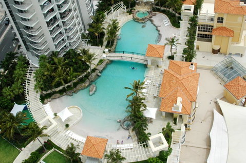 Chevron Renaissance - HR Surfers Paradise - Hotel Gold Coast 9
