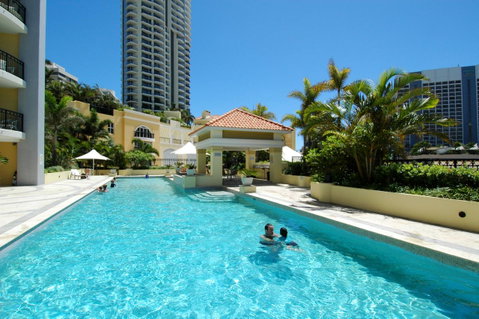 Chevron Renaissance - HR Surfers Paradise - Hotel Gold Coast 11