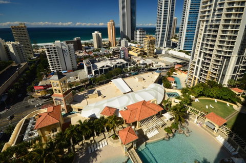 Chevron Renaissance - HR Surfers Paradise - Hotel Gold Coast 25