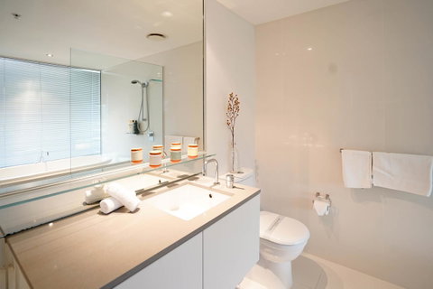Circle On Cavill Surfers Paradise Apartments-Holiday Paradise - Hotel Gold Coast 0
