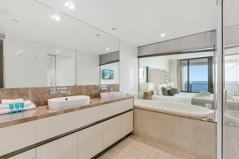 Soul 2 & 3 Bedroom Ocean View - We Accommodate - Hotel Gold Coast 2