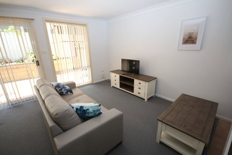 Waters Edge - Hotel Gold Coast 3