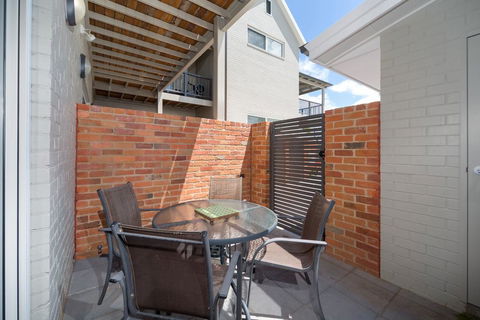 Waterstreet Apartment - Hotel Gold Coast 1