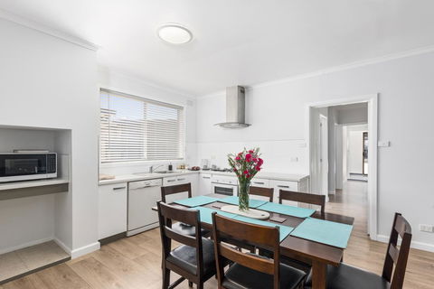 Wattle Grove Villa - Hotel Gold Coast 0