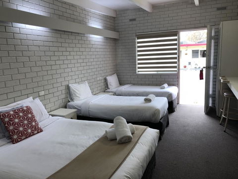 Wattle Motel - Hotel Gold Coast 3