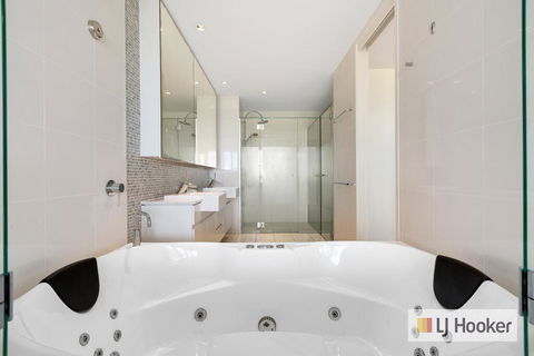 WAVE CULTURE 1204 - BEACH BLISS - Hotel Gold Coast 2