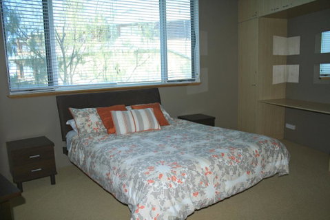 WAVES 203 ON CURRUMBIN - Hotel Gold Coast 1