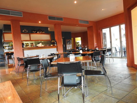 Waves Luxury Suites - Hotel Gold Coast 0