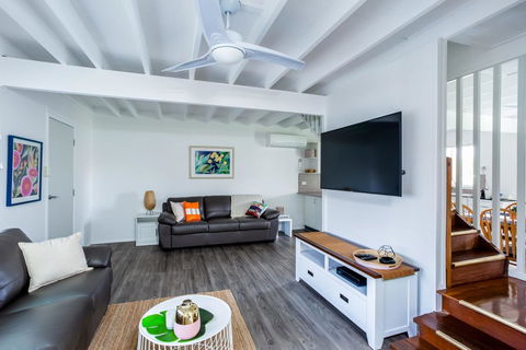 Wayfarers Beachouse - Rainbow Beach, Everything You Need, Just Metres To The Beach - Hotel Gold Coast 2