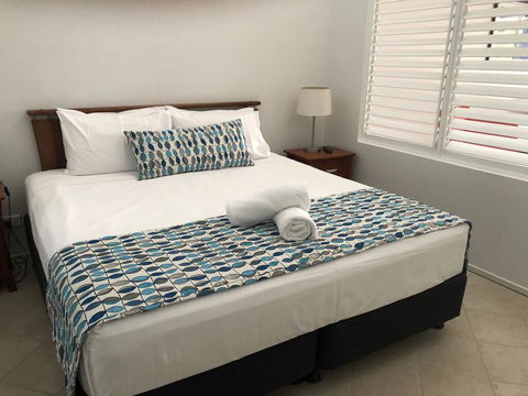 Welcome To The Centre Of Paradise - Hotel Gold Coast 1