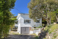 Book Crescent Head Accommodation Vacations Hotel Gold Coast Hotel Gold Coast