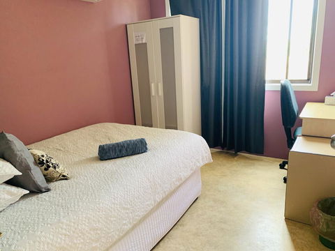 Willetton Homestays - Hotel Gold Coast 2