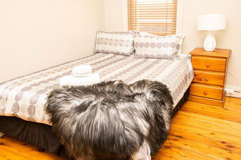 William Cottage Central Heritage Home - Hotel Gold Coast 2