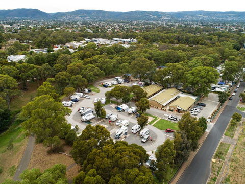 Windsor Gardens Caravan Park - Hotel Gold Coast 0