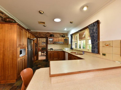 Wine Country Homestead 4-6br House - Hotel Gold Coast 3