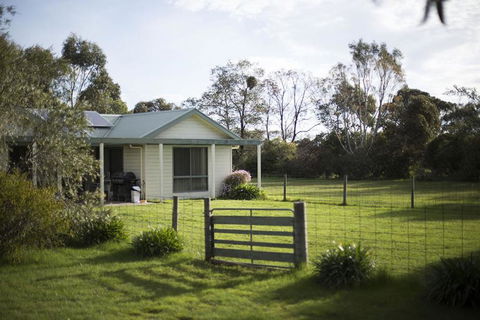 Woongara Cottage - Pet Friendly Country Retreat - Hotel Gold Coast 0