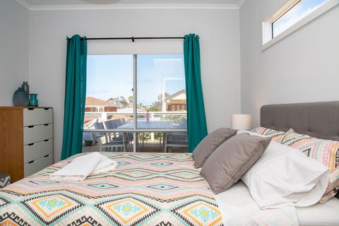 Xanadu - Aldinga Beach - Hotel Gold Coast 2