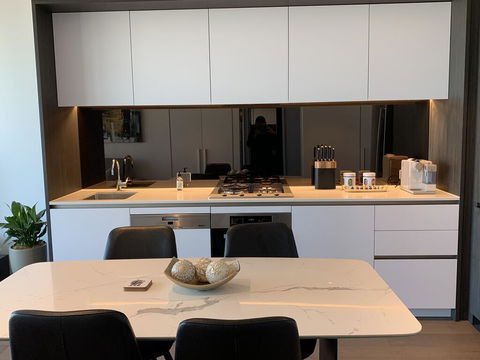 Xu's Residence@No.1 Collins Wharf - Hotel Gold Coast 2