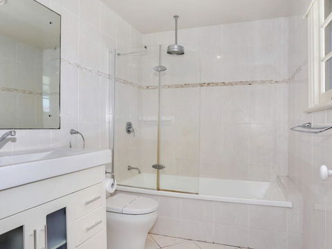 Yamba Pilot Cottage 2 - Pets Welcome - Close To Beach - Hotel Gold Coast 3