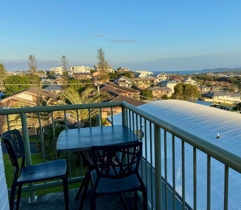 Yamba Views Accommodation - Hotel Gold Coast 2