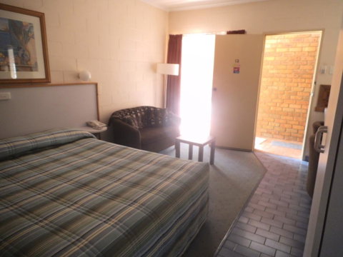 Yarragon Motel - Hotel Gold Coast 2