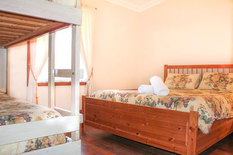 York Cottages And Burnley House - Hotel Gold Coast 2