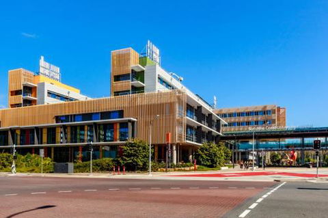 Mercure Sunshine Coast Kawana Waters - Hotel Gold Coast 2