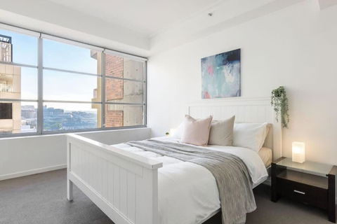 A Comfy 2BR Apt Amazing View Of Darling Harbour - Hotel Gold Coast 1
