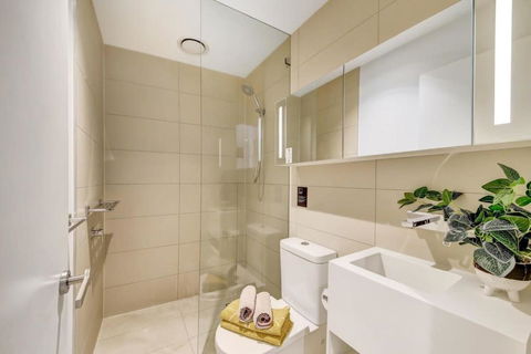 A Comfy 2BR Apt Near Crown & Southern Cross - Hotel Gold Coast 2