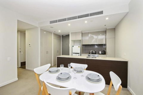 A Comfy Albert Park Apt Next To Grand Prix Circuit - Hotel Gold Coast 1