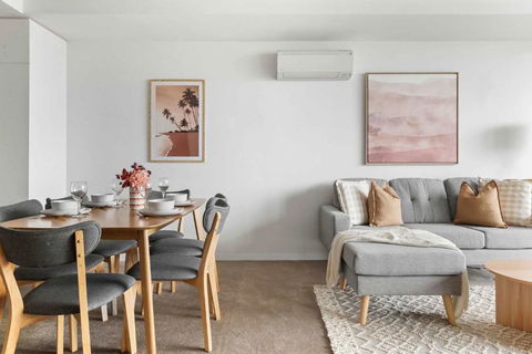 A Cozy 2BR Home Next To The Yarra River - Hotel Gold Coast 1