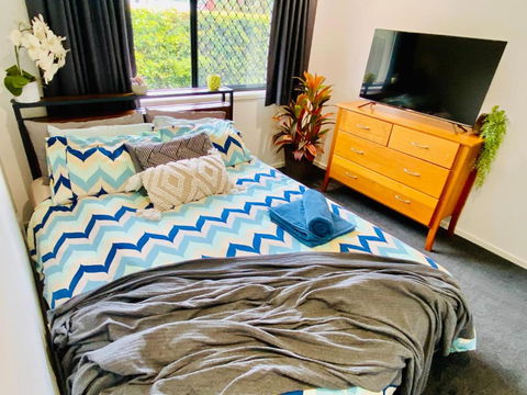 A Peaceful Private Home Away From Home In Pacific Pines - Hotel Gold Coast 1
