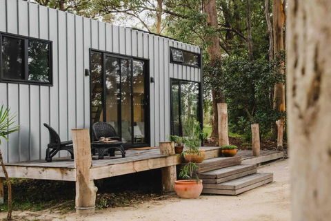 A Tamed Wilderness - Hotel Gold Coast 0