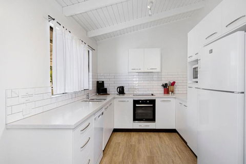 Abbey Beach Shack - Hotel Gold Coast 2