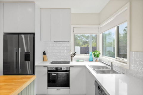 Aberdeen - Hotel Gold Coast 2