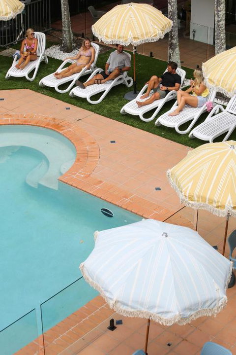 Abode Mooloolaba, Backpackers & Motel Rooms - Hotel Gold Coast 3