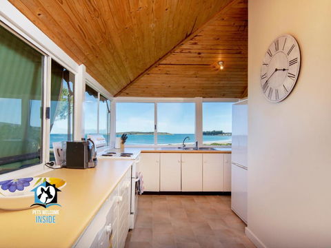 Absolute Beachfront 3BR 2BA Home W/ Beach Track - Hotel Gold Coast 4